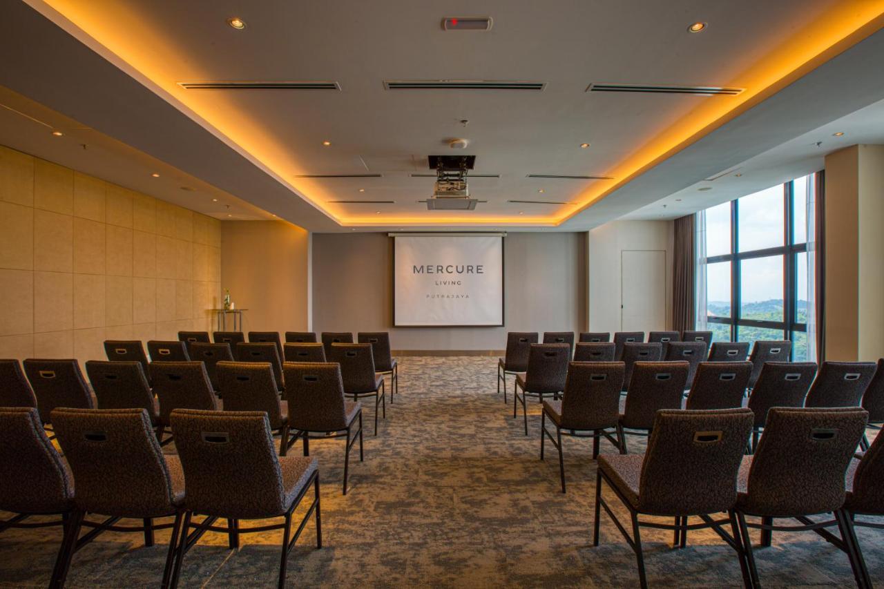 Mercure Living Putrajaya Eksteriør bilde Meeting room