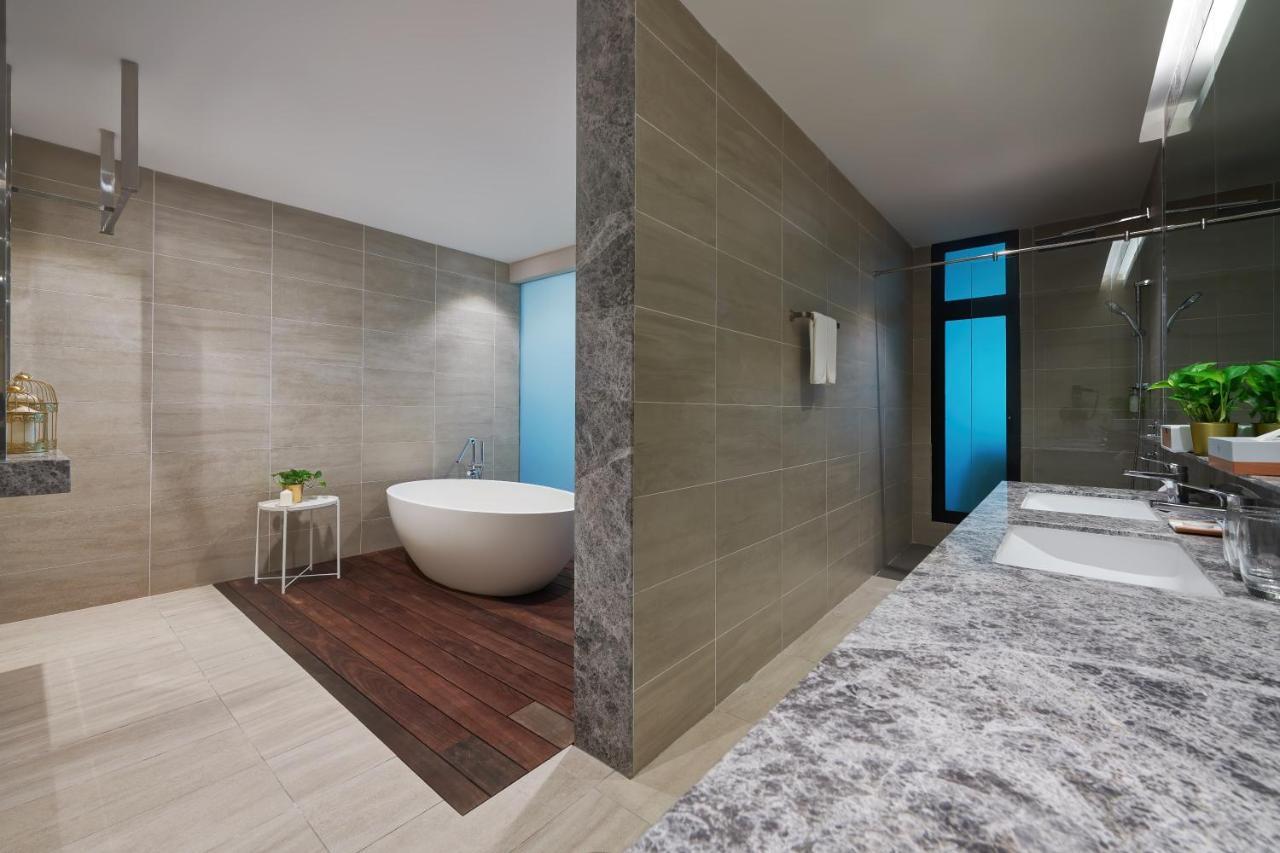 Mercure Living Putrajaya Eksteriør bilde Bathroom
