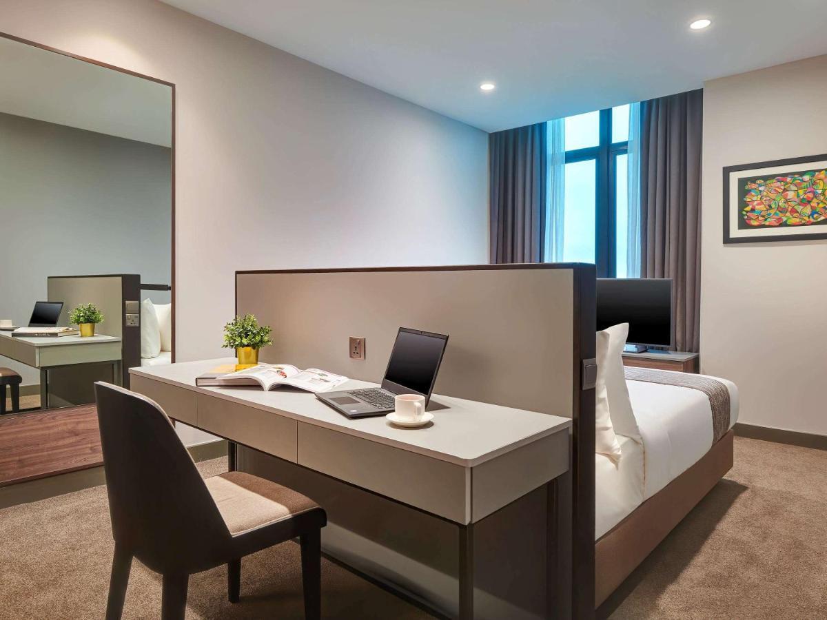 Mercure Living Putrajaya Eksteriør bilde A bedroom at the hotel